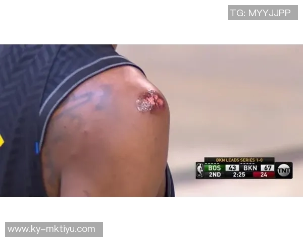 丹索承认与迪涅发生碰撞表达歉意并强调自己先触球