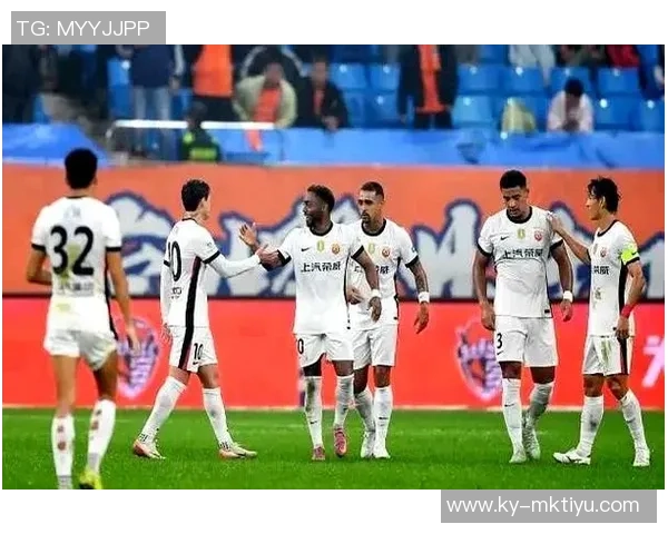 亚冠精英联赛第三轮对决上海海港迎战町田泽维亚全力以赴