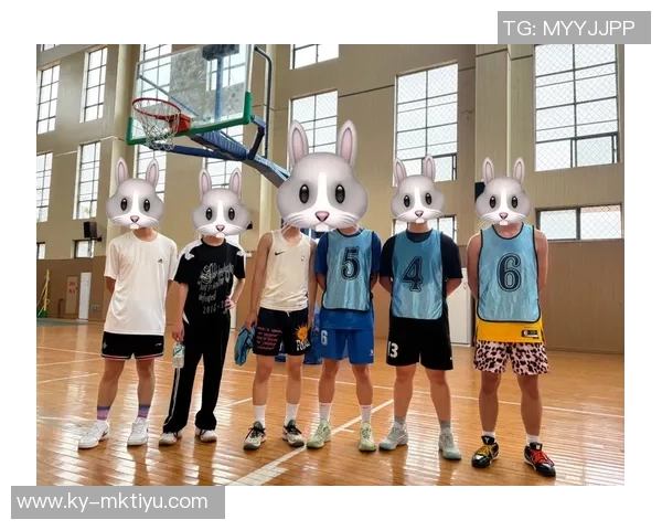 文班赛后第一时间回看录像努力为下场比赛做好充分准备